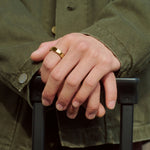 Load image into Gallery viewer, Oura Ring 5 Health & Fitness Tracker Smart Ring, Gold
