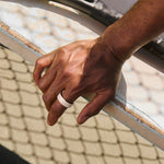 Load image into Gallery viewer, Oura Ring 4 Ceramic Health & Fitness Tracker Smart Ring, Cloud