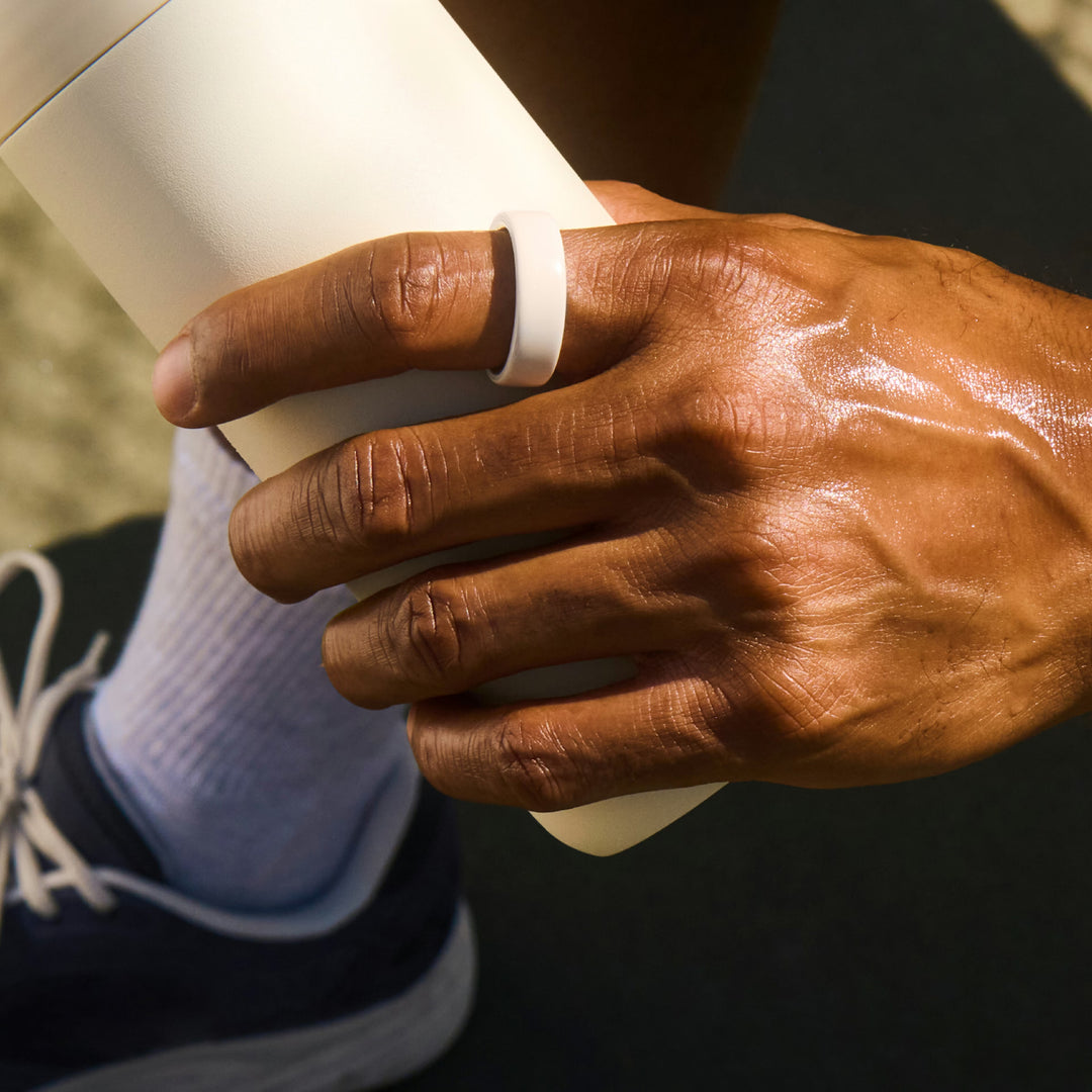 Oura Ring 4 Ceramic Health & Fitness Tracker Smart Ring, Cloud
