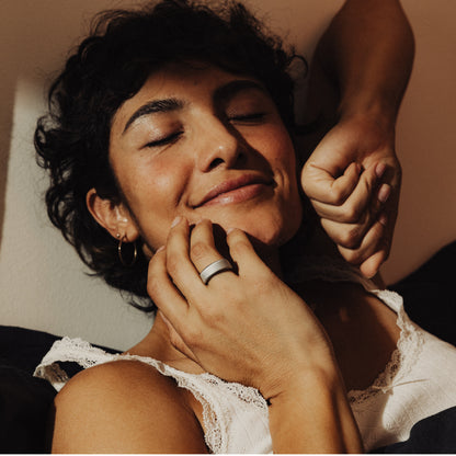 Oura Ring 4 Health & Fitness Tracker Smart Ring, Brushed Silver