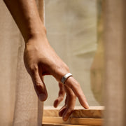 Oura Ring 4 Health & Fitness Tracker Smart Ring, Brushed Silver